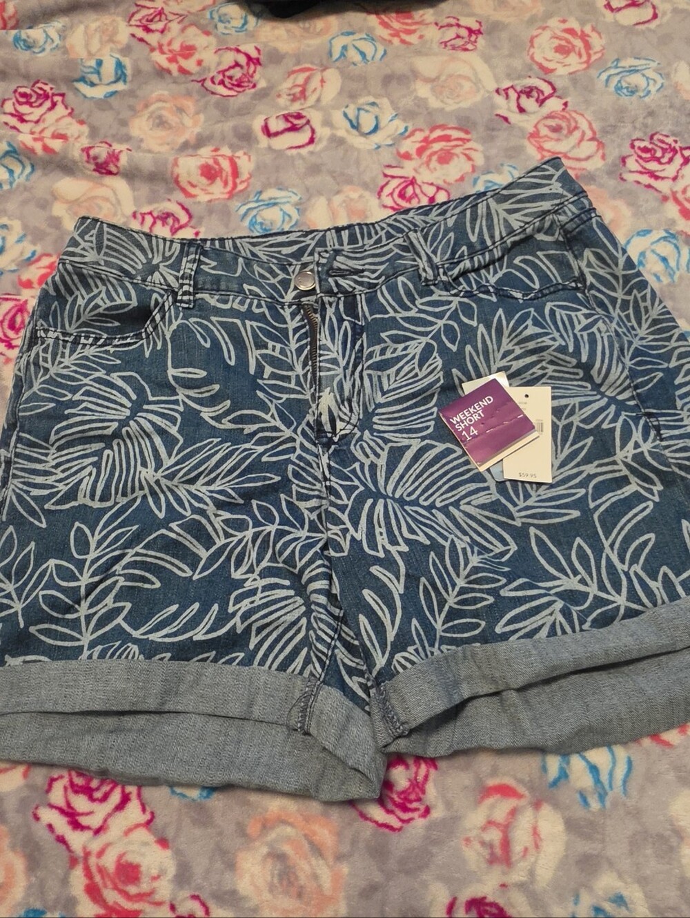 NWT! Lane Bryant Women's Weekend Short - Size 14